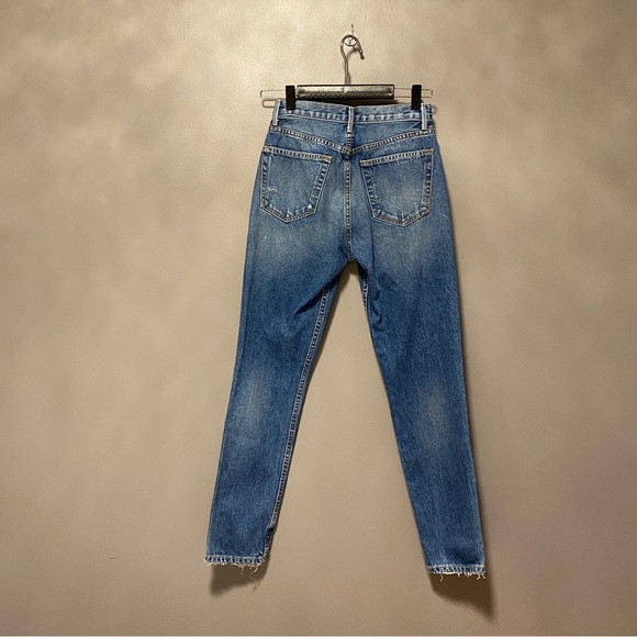 GRLFRND Jeans: Denims : The Karolina : Buttoned : High Waist : Skinny Legs - Picture 2 of 6